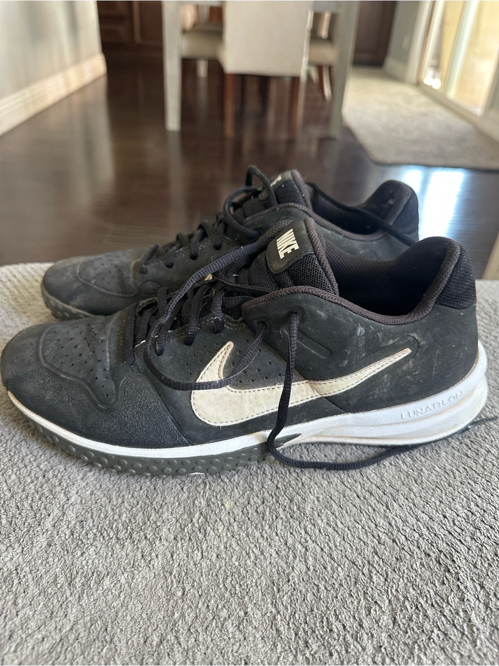 Nike Men's Black Athletic Shoes with White Swoosh